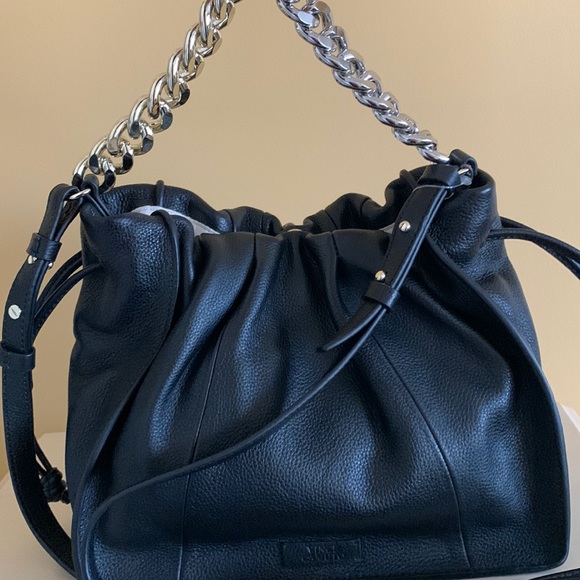 Vince Camuto Handbags - NWT VINCE CAMUTO BLACK LEATHER BAG